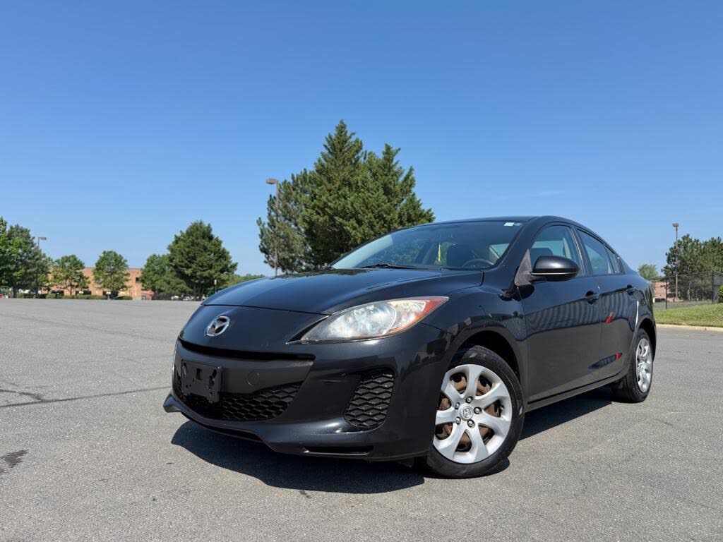 2013 MAZDA Mazda3