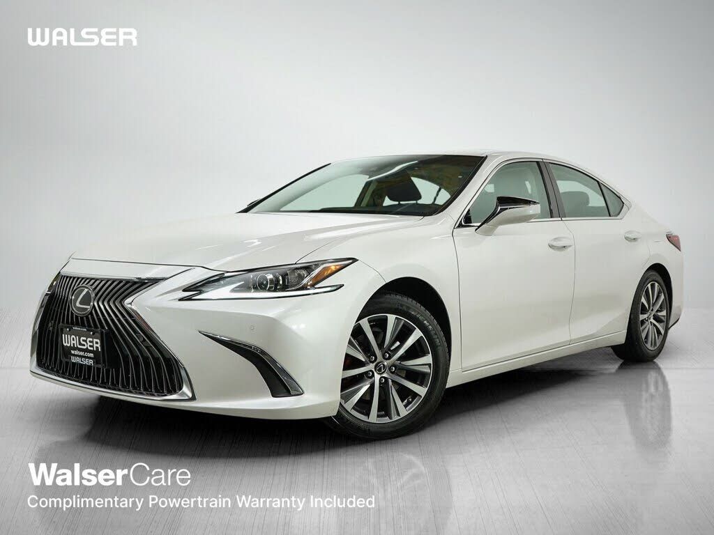 2019 LEXUS ES