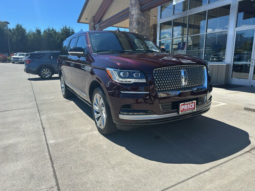 2024 LINCOLN Navigator L