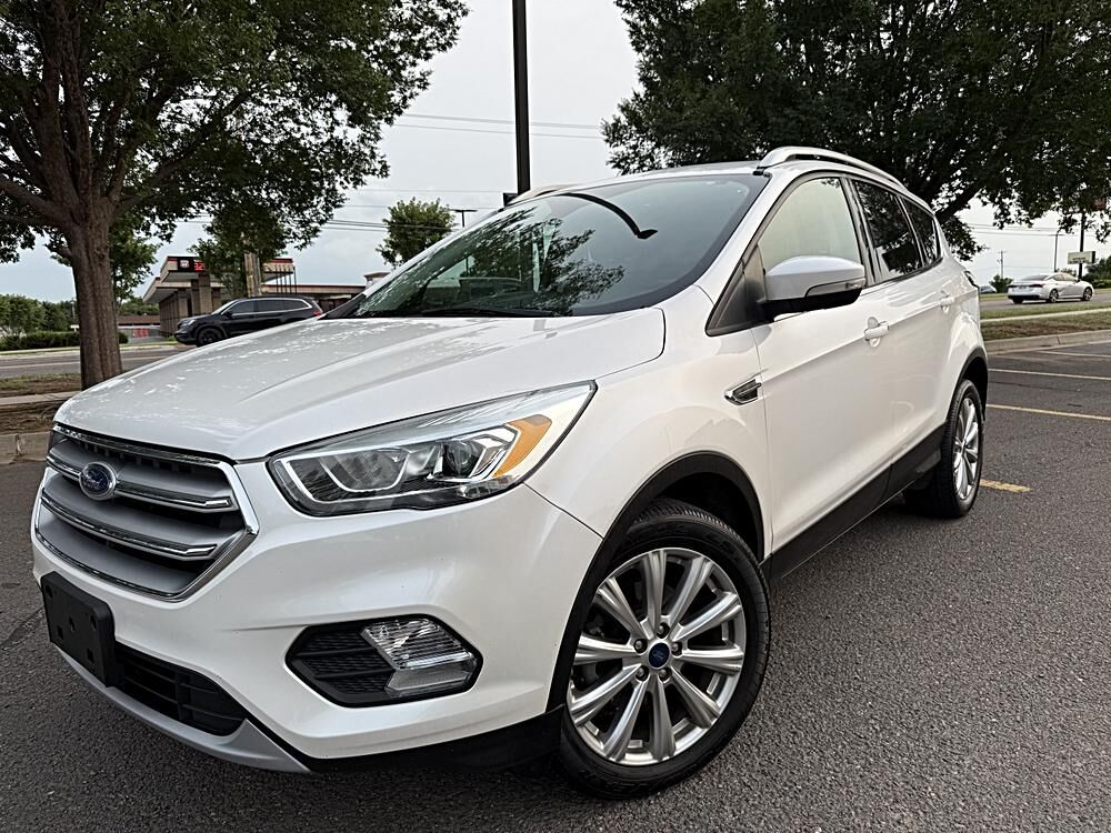 2017 FORD Escape