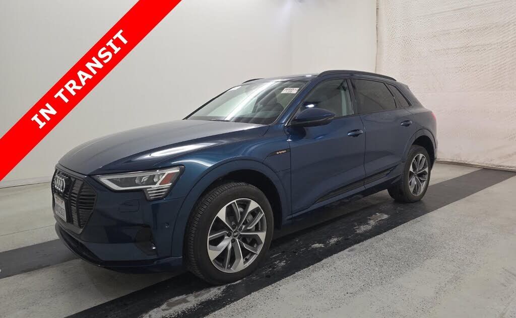 2021 AUDI e-tron