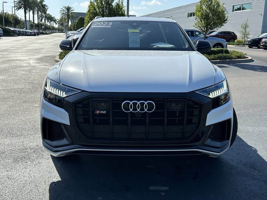 2023 Audi SQ8