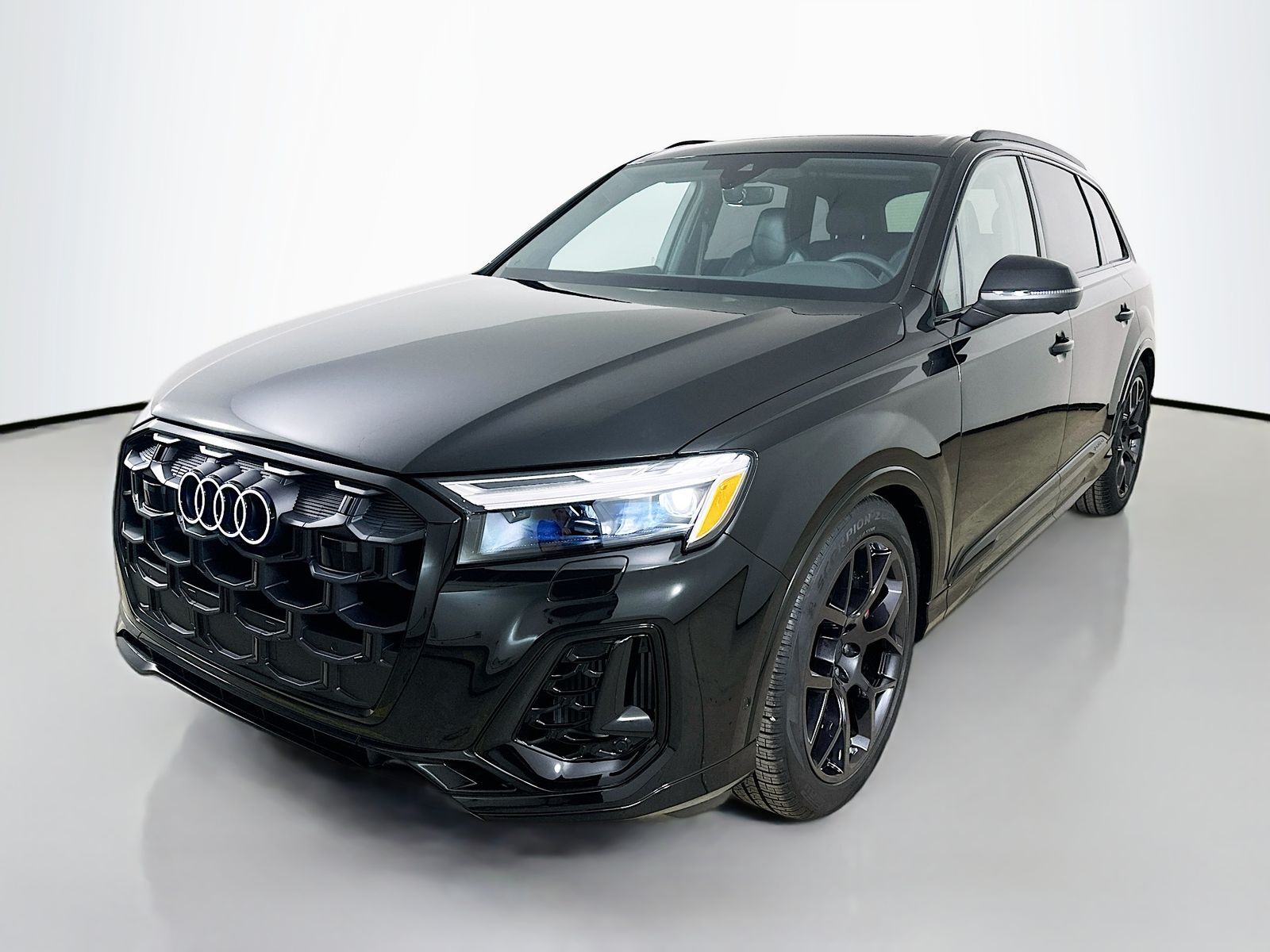 2026 AUDI SQ7