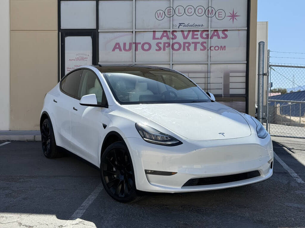 2021 TESLA Model Y