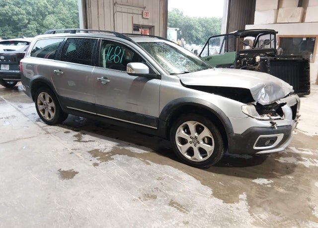 2010 VOLVO XC70