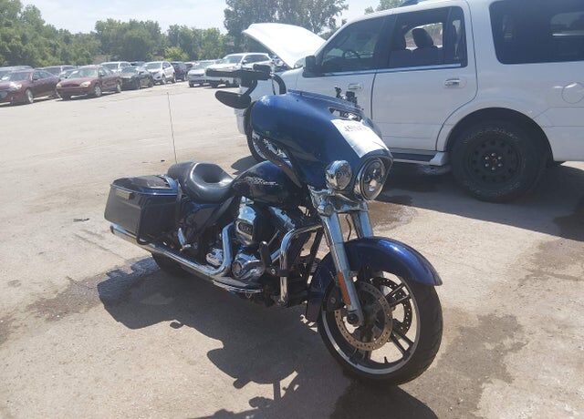 2014 HARLEY DAVIDSON Street Glide