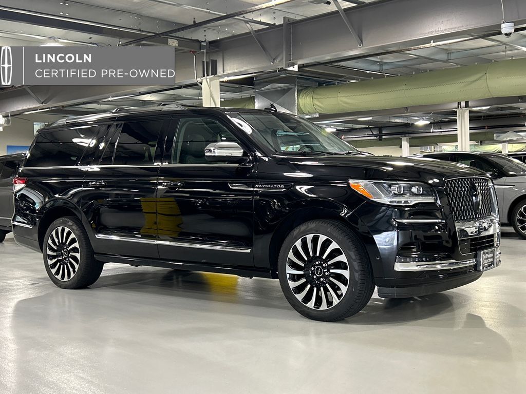 2022 LINCOLN Navigator L