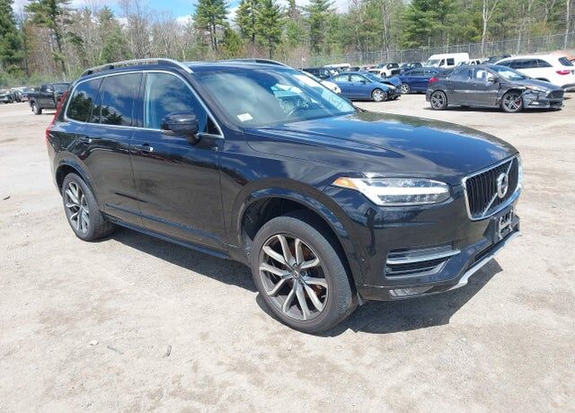 2017 VOLVO XC90