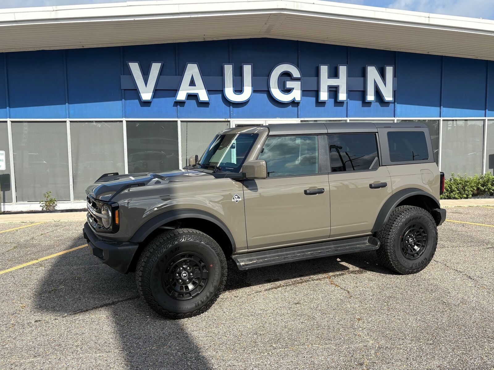 2026 FORD Bronco