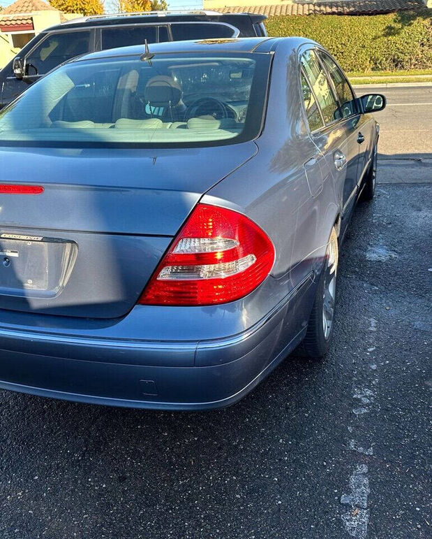 2003 MERCEDES-BENZ E-Class