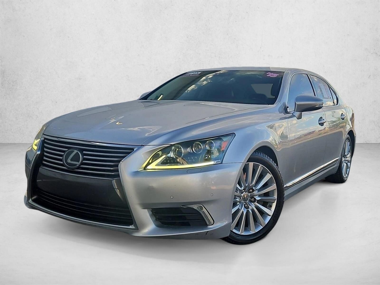 2015 LEXUS LS