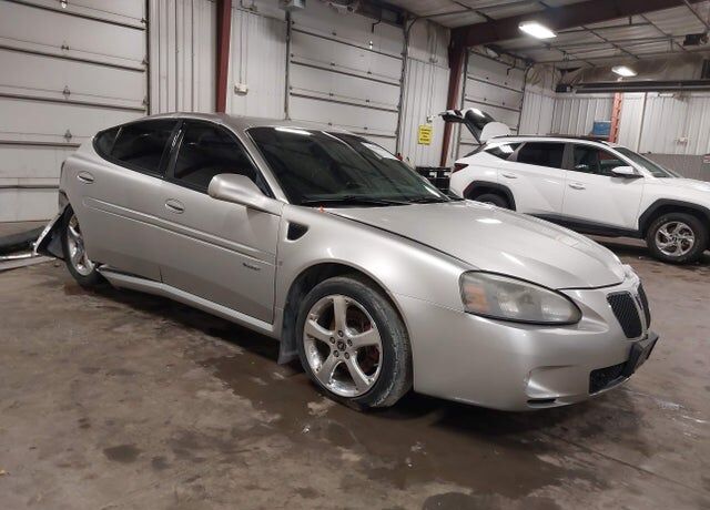 2006 PONTIAC Grand Prix