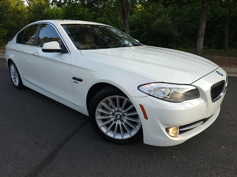 2011 BMW 5 Series
