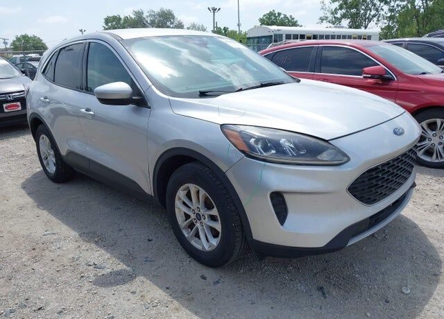 2020 FORD Escape