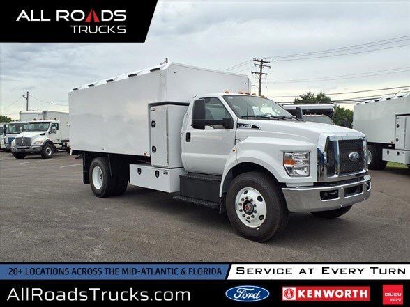 2027 FORD F-750