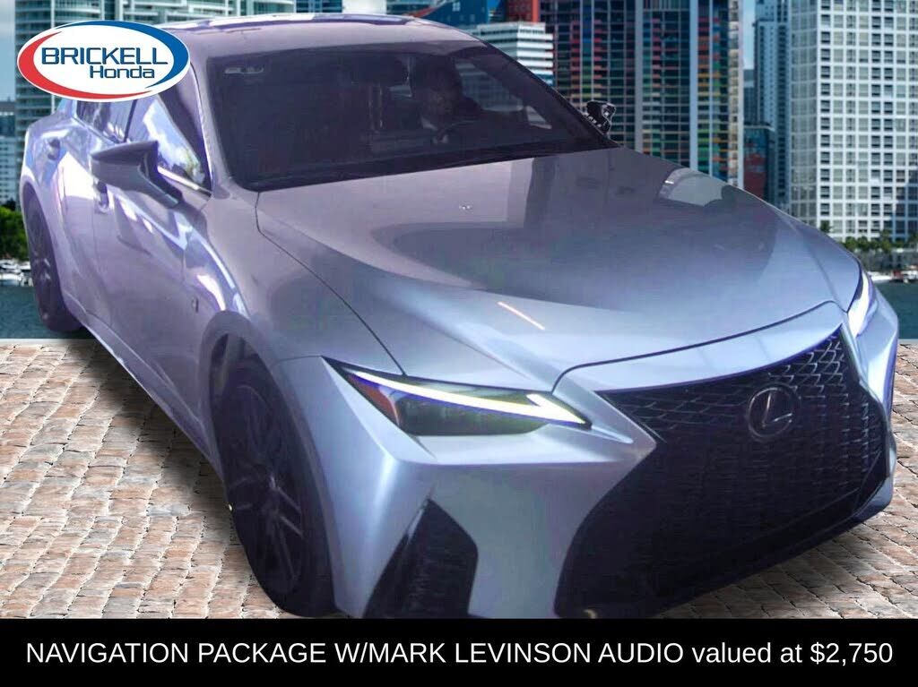 2023 LEXUS IS
