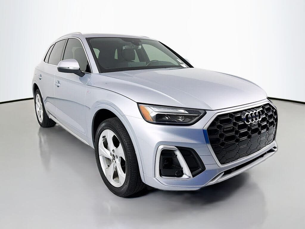 2022 AUDI Q5