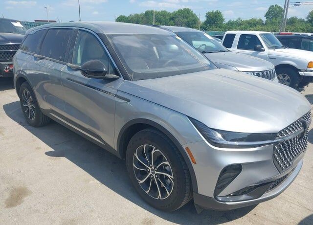 2025 LINCOLN Nautilus