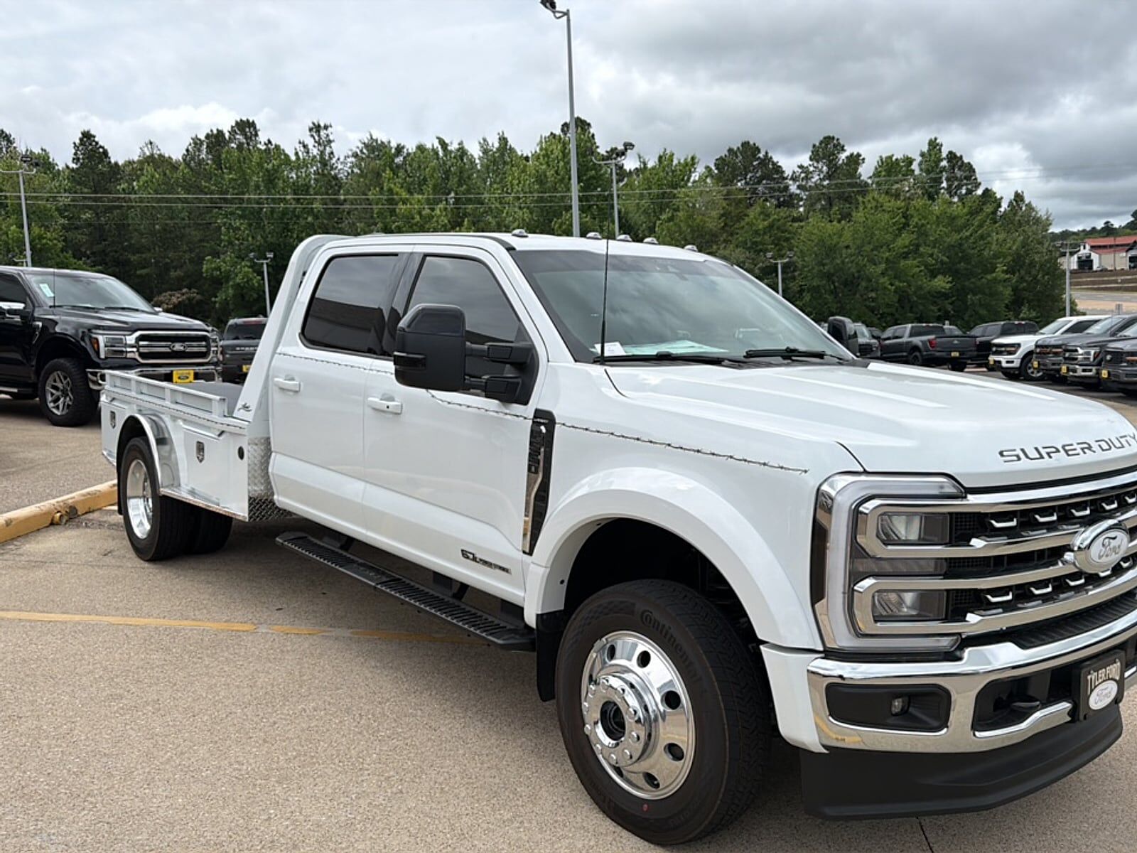 2026 FORD F-550
