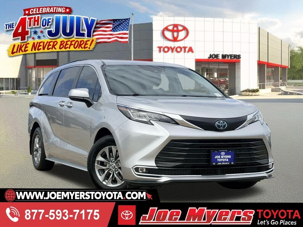 2021 TOYOTA Sienna