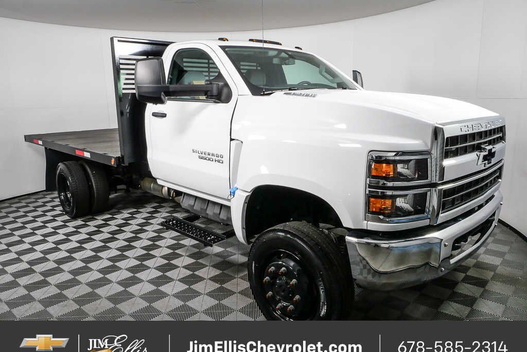 2024 GMC Silverado Medium Duty