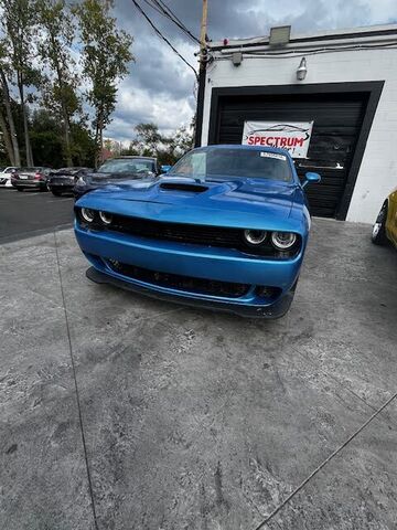 2016 DODGE Challenger