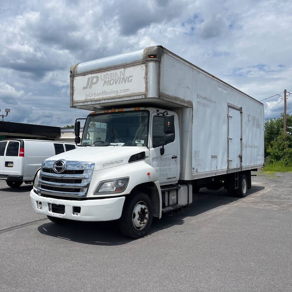 2016 HINO Conventional Type Truck