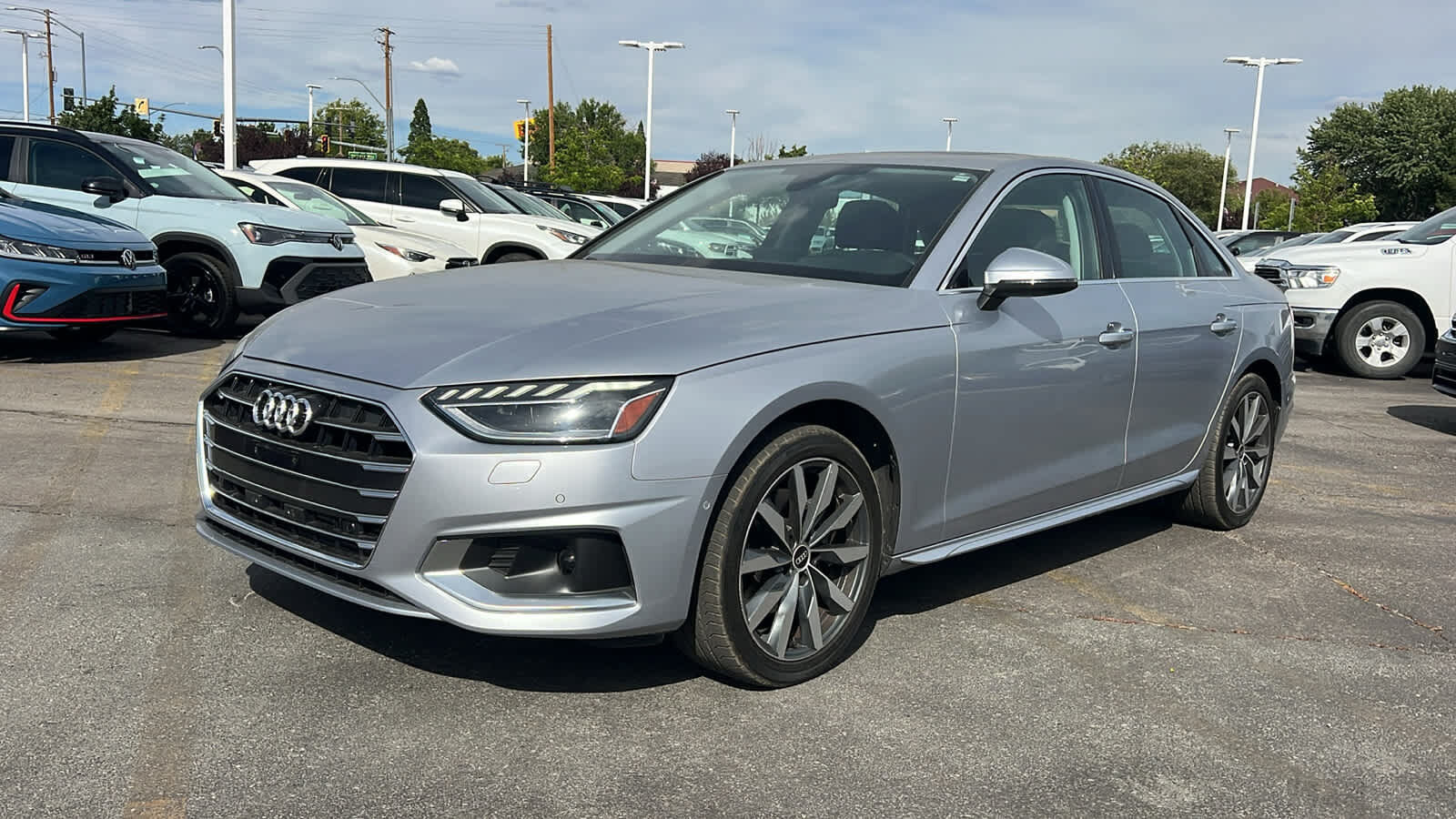 2022 AUDI A4