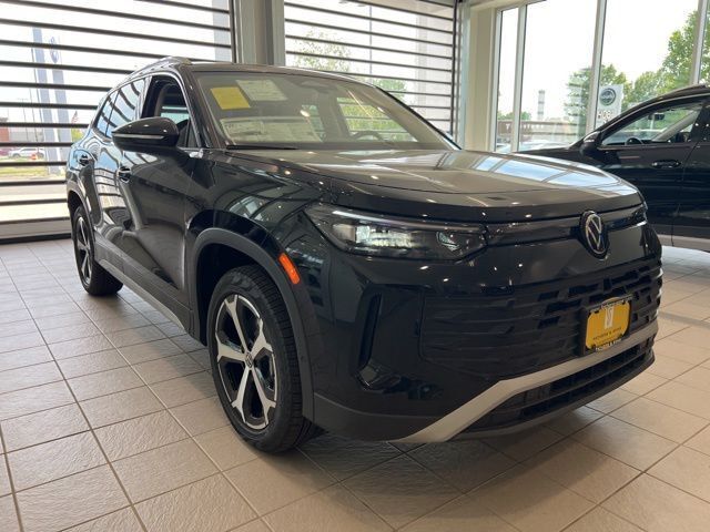 2026 VOLKSWAGEN Tiguan