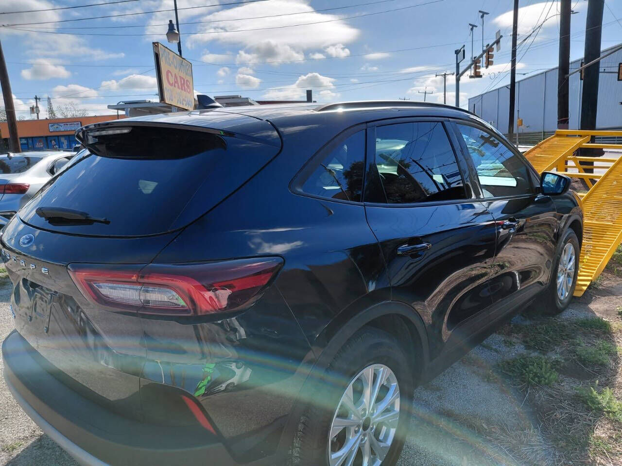 2025 FORD Escape