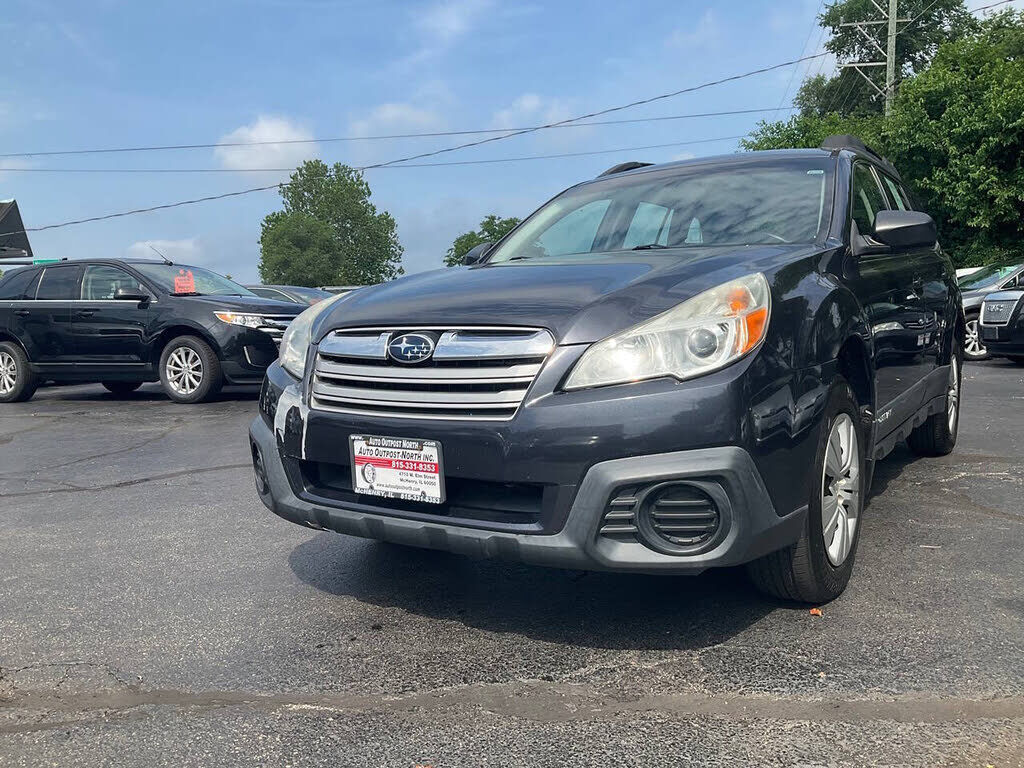 2013 SUBARU Outback