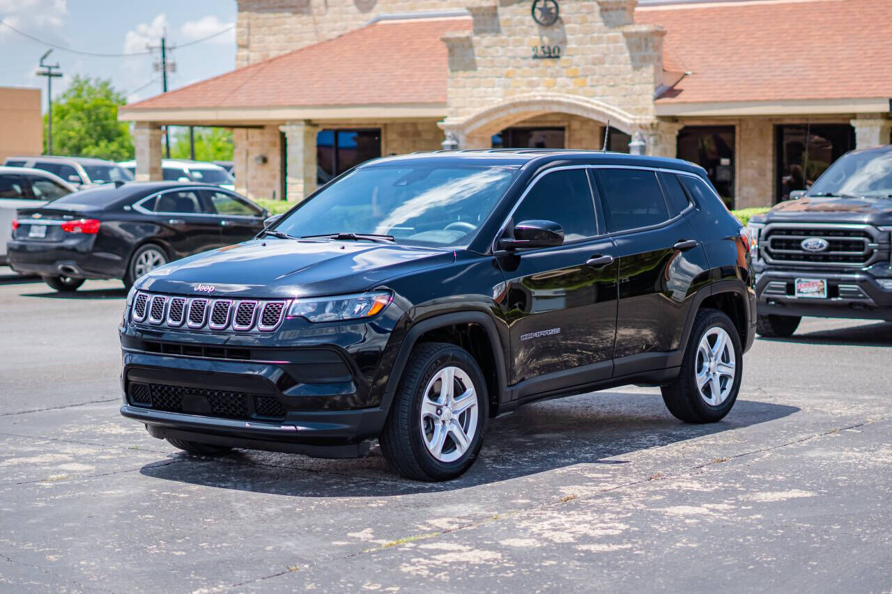 2023 JEEP Compass