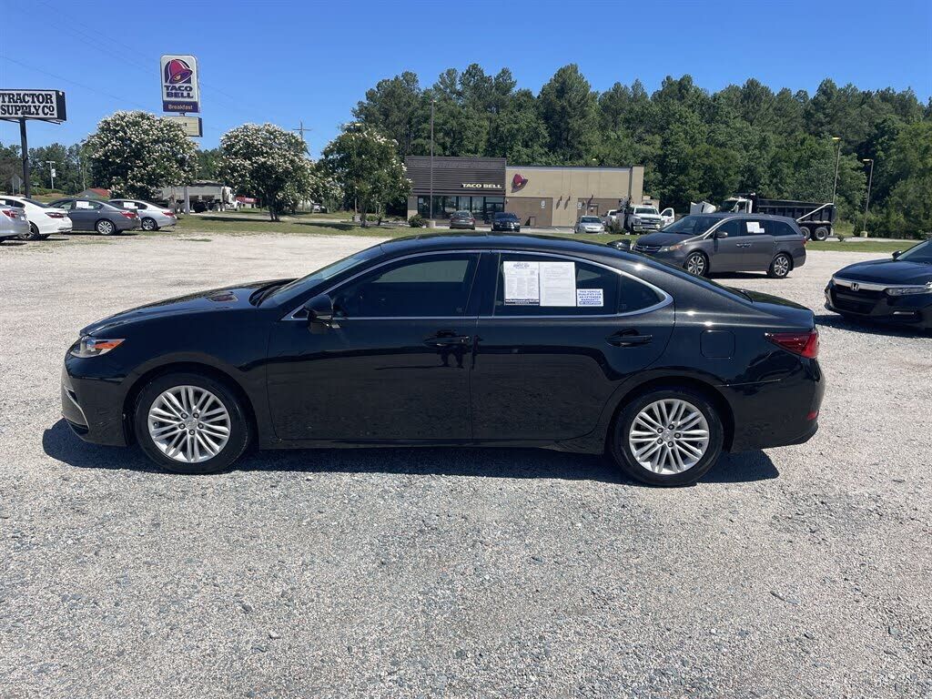 2016 LEXUS ES