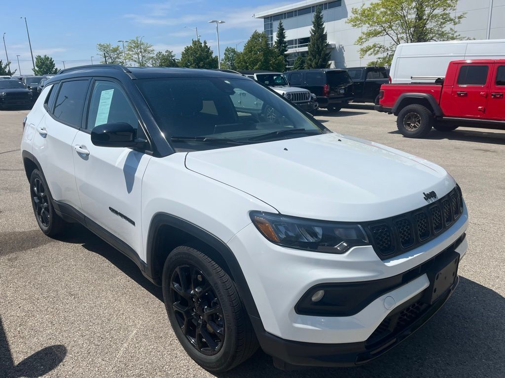 2023 JEEP Compass