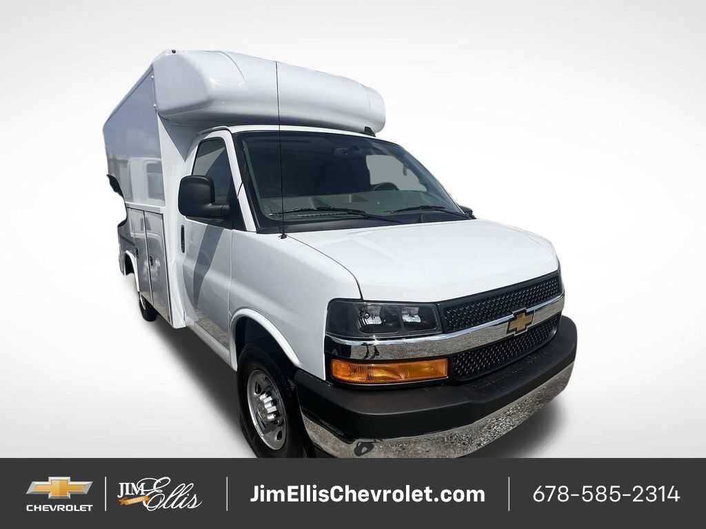 2025 CHEVROLET Express