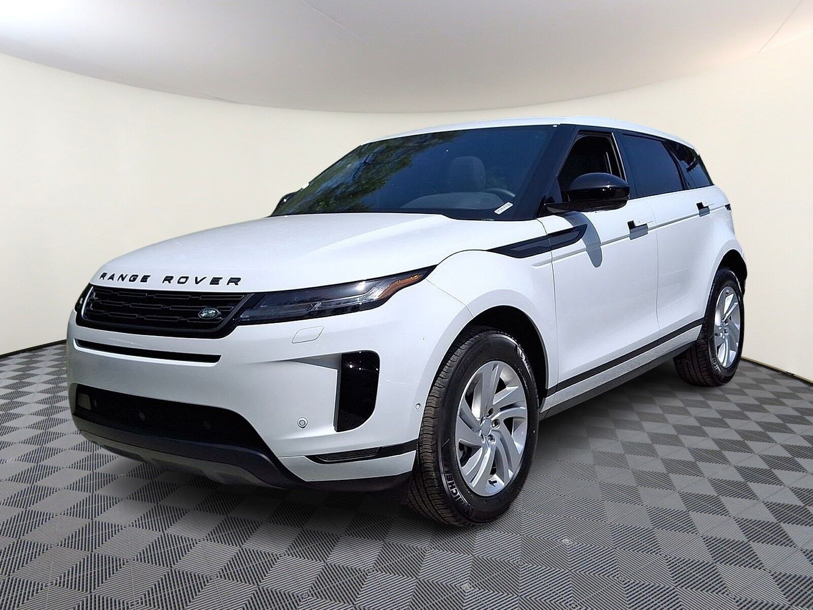 2026 LAND ROVER Range Rover Evoque