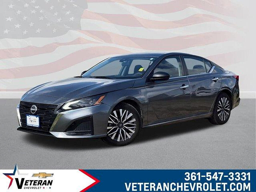 2024 NISSAN Altima