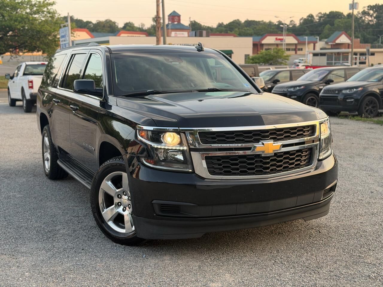 2019 CHEVROLET Suburban