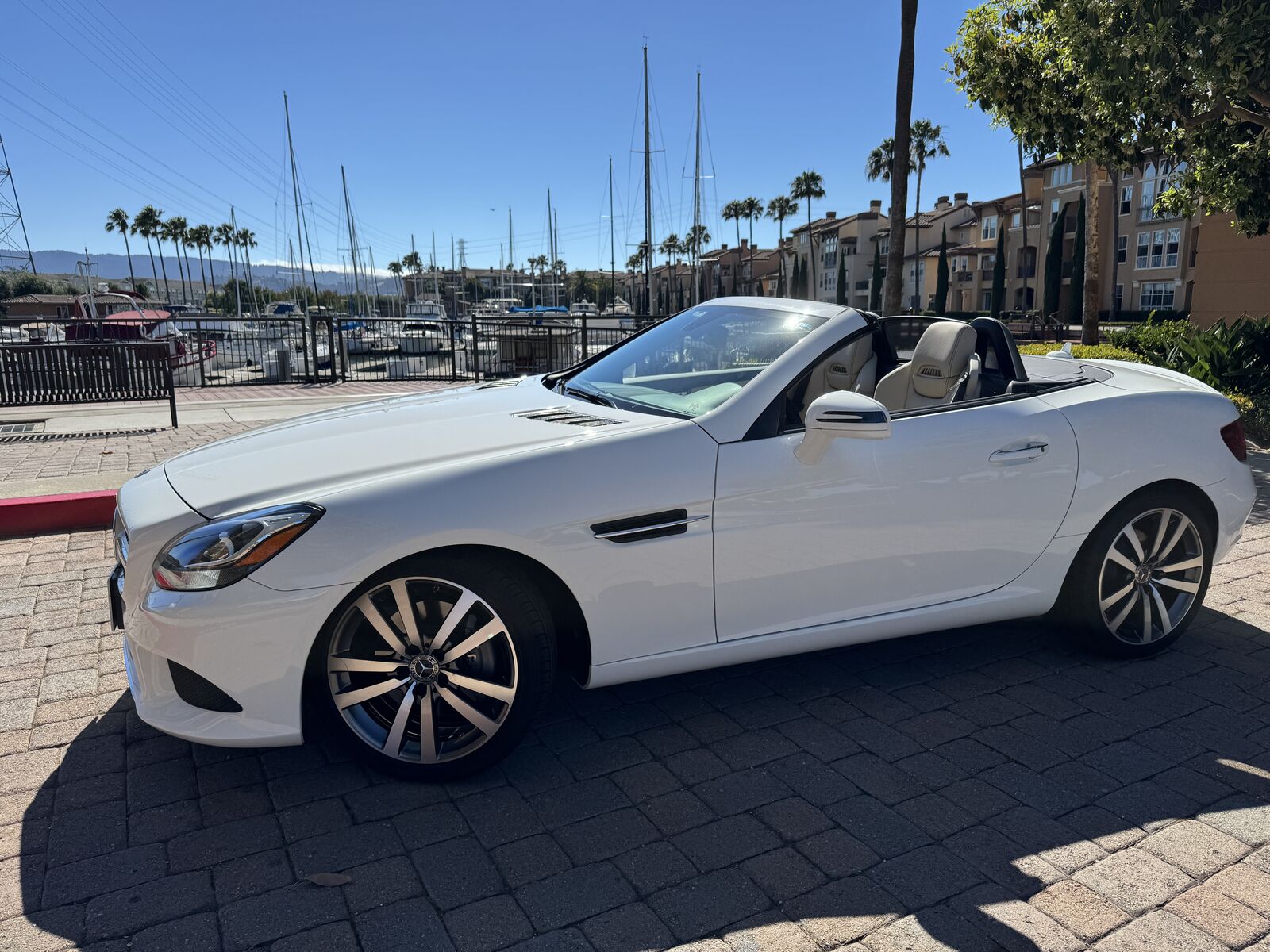 2019 MERCEDES-BENZ SLC-Class