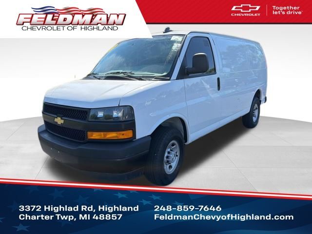 2024 CHEVROLET Express