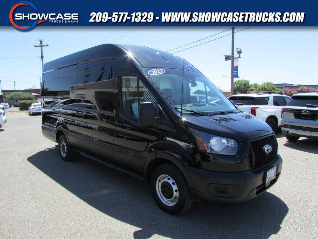2023 FORD Transit