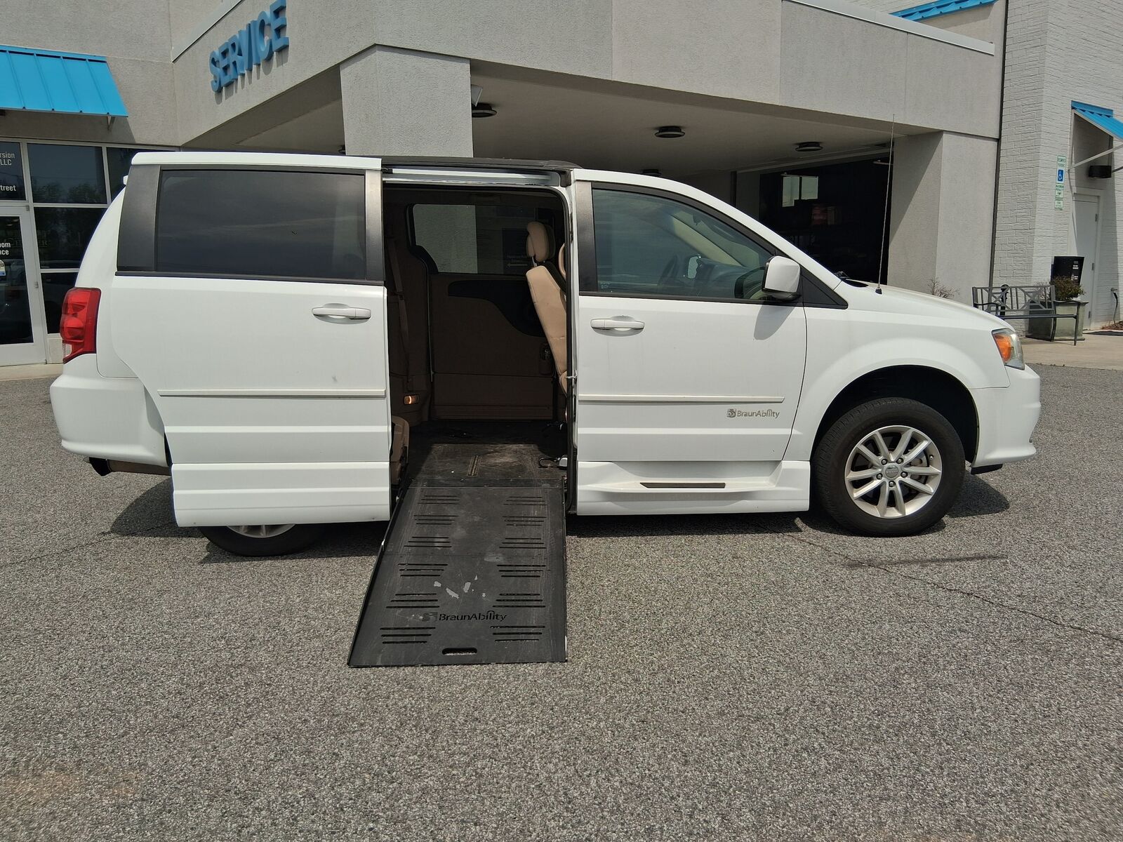 2015 DODGE Grand Caravan