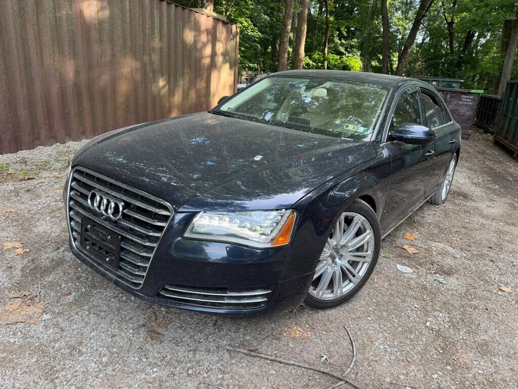 2013 AUDI A8
