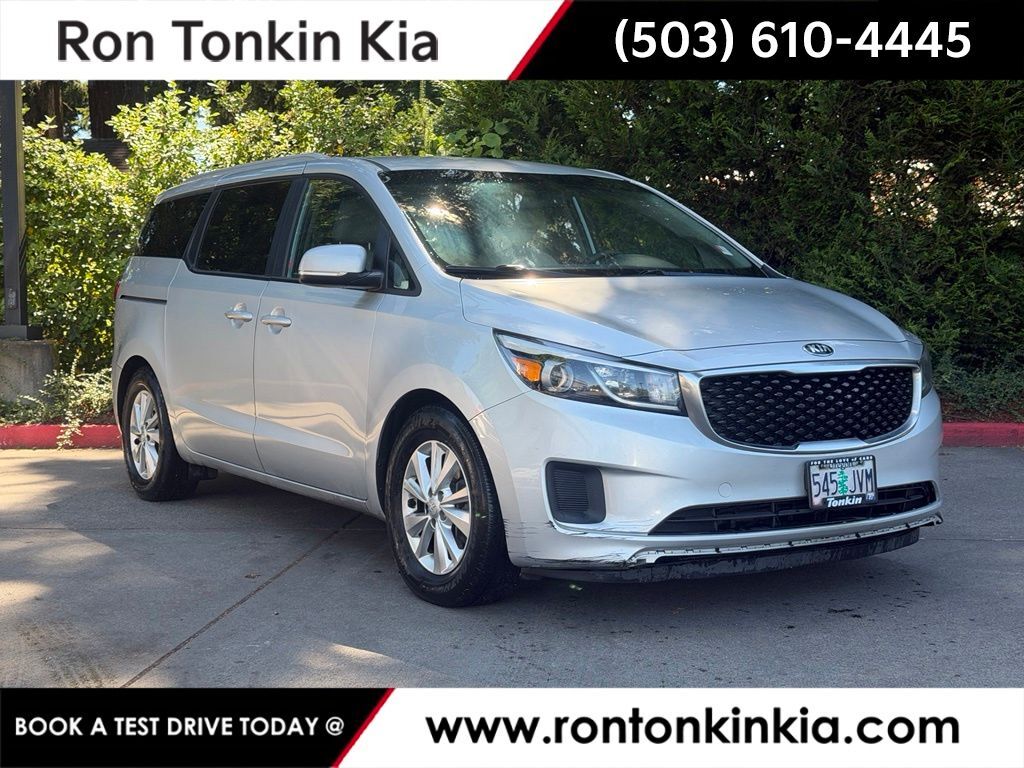 2016 KIA Sedona