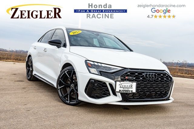2023 AUDI RS3
