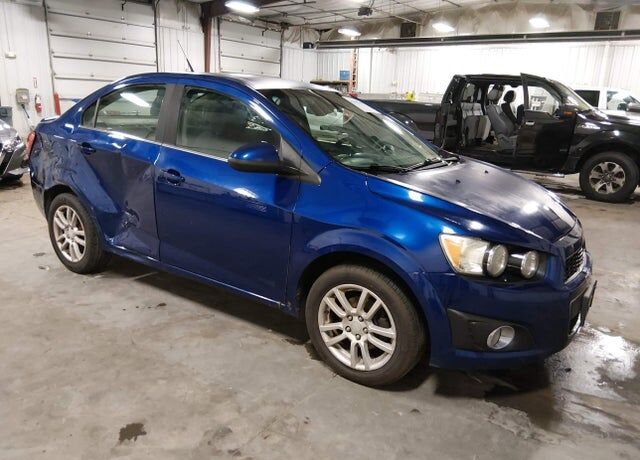 2014 CHEVROLET Sonic