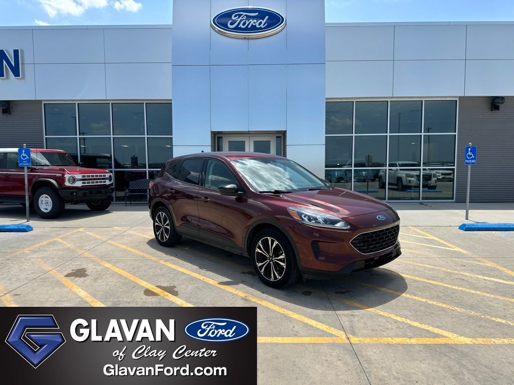 2021 FORD Escape