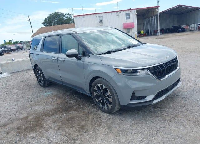 2024 KIA Carnival