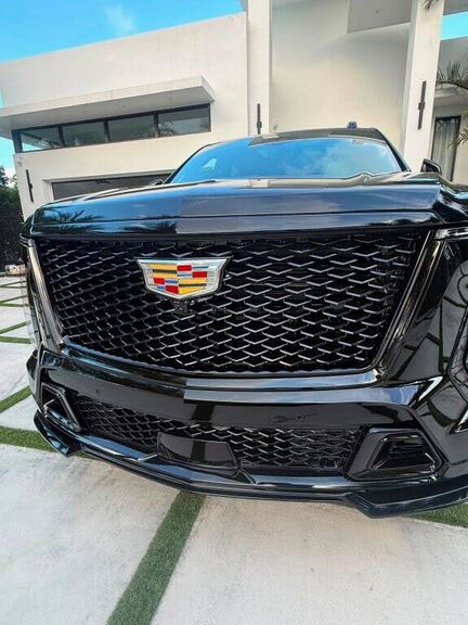 2026 CADILLAC Escalade