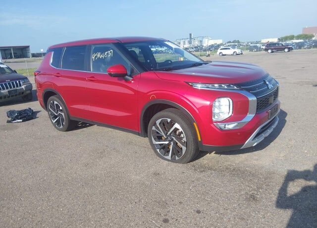 2024 MITSUBISHI Outlander